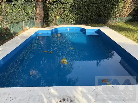Casa 5 ambientes con 4 baños