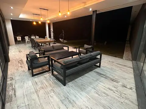 Casa 5 ambientes en Haras San Pablo General Rodriguez financiación