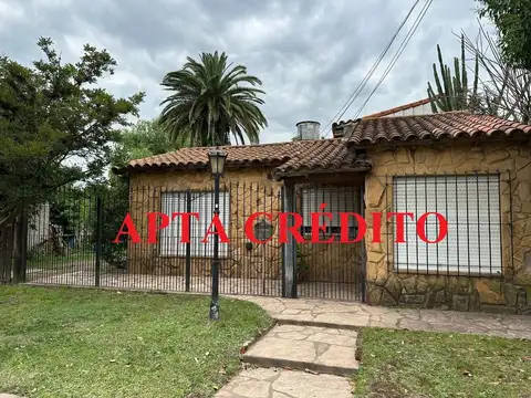 CASA EN GENERAL RODRIGUEZ EXCELENTE UBICACIÓN