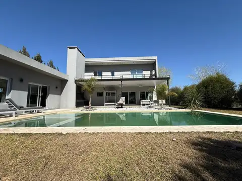 Casa en Alquiler 3 años