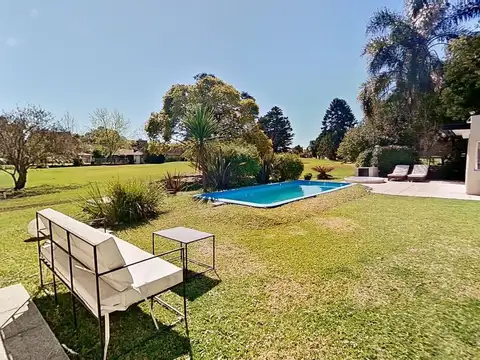 VENTA CASA 5 AMBIENTES EN INDIO CUA GOLF CLUB