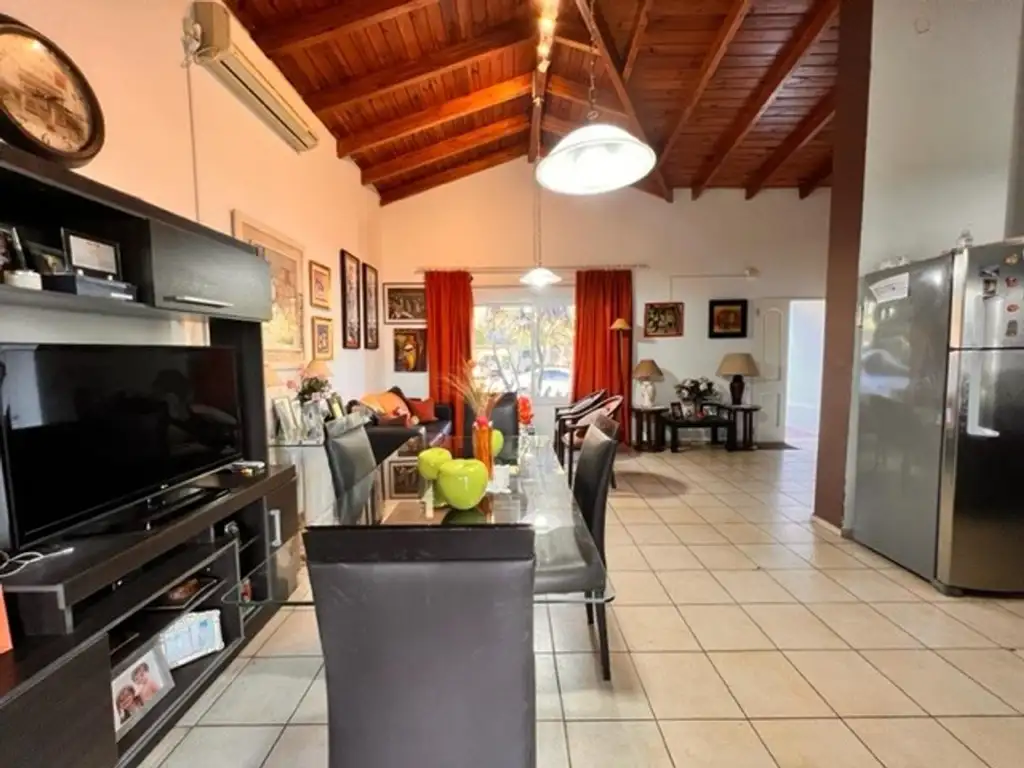 Country San Isidro Villa Allende