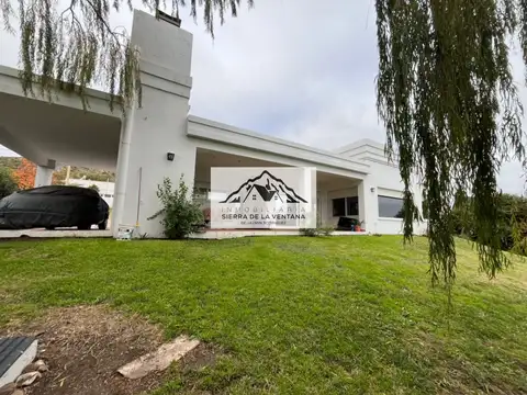 Casa en Venta con 1 cochera
