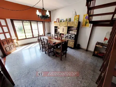 Casa en Venta en Castelar, USD 270.000