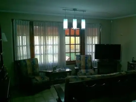 VENTA 3 AMB CAVAZZA ESQ URQUIZA APTO ACREDITO