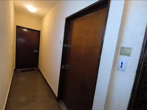 COLOMBRES 1000, Piso 4