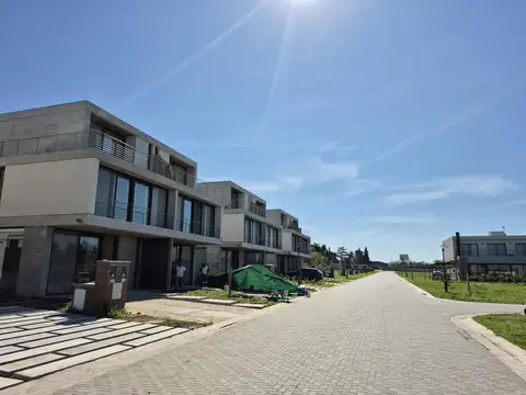 Terreno en Venta en Manuel Alberti, USD 82.000