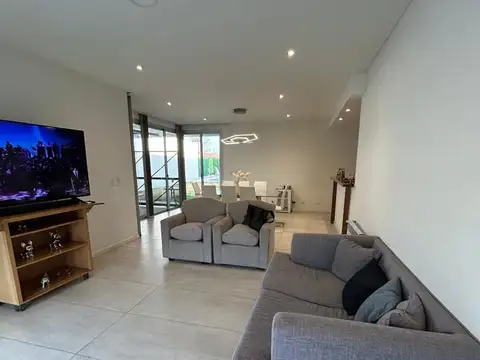 Casa en Venta en Maipu, USD 235.000