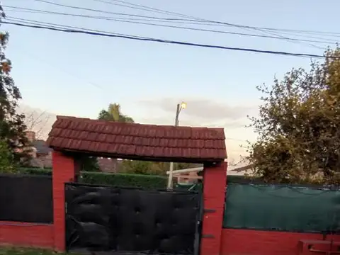 46 e/ Camino Centenario y 7