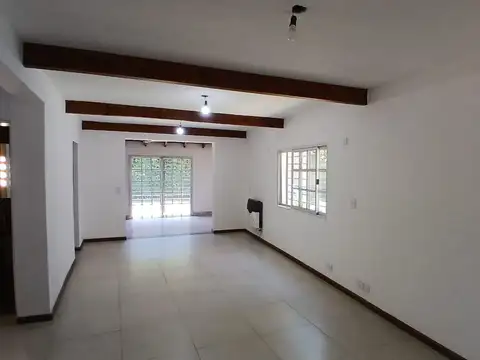 Casa 7 ambientes con 3 baños