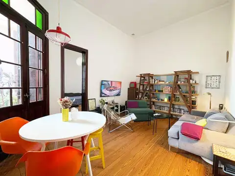 Casa de pasillo en Venta 2 dormtiorios c/patio y terraza exclusiva