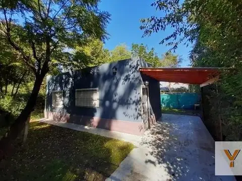 Casa en venta - 2 dormitorios 1 baño 1 cochera - 120mts2 totales - Pilar