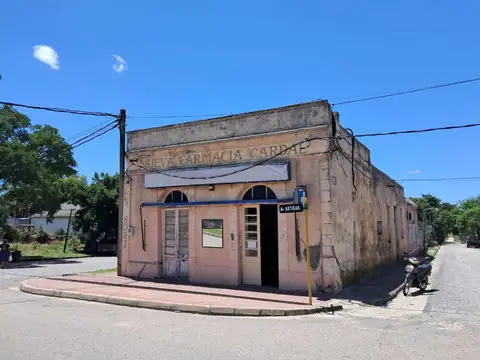 VENTA CASA CON FARMACIA FUNCIONANDO FLORIDA CARDAL