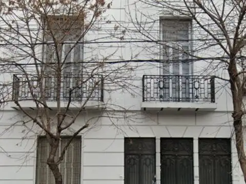 Depto Tipo Casa en Venta de 5 ambientes