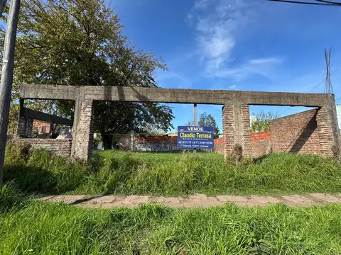 LOTE DE TERRENO EN ESQUINA EN R. CALZADA
