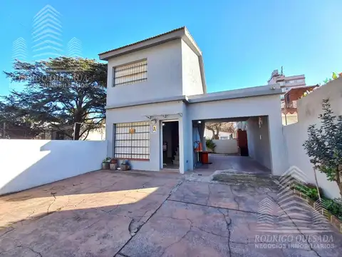 Depto Tipo Casa 4 ambientes con 2 baños
