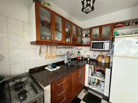 Depto Tipo Casa 4 ambientes con 2 baños