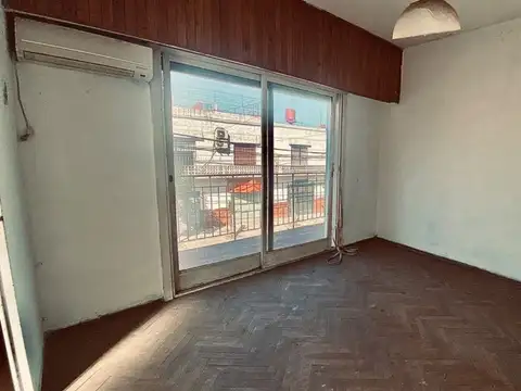 Claudio Castro 1300