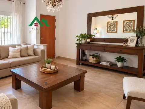 Casa en venta de 3 dormitorios en barrio Alejandro Centeno APTA CREDITO