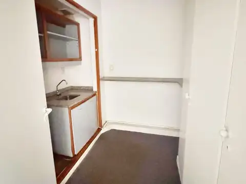 Oficina en Alquiler en San Nicolás, USD 480