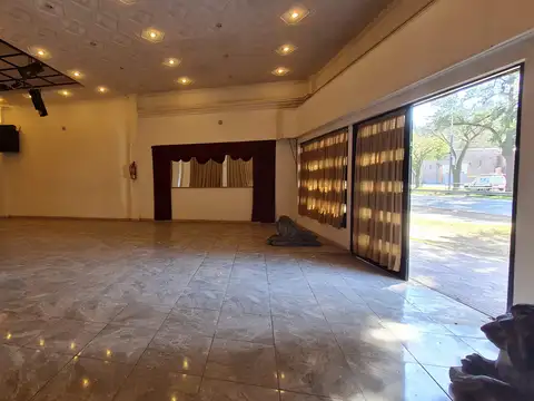 Local en Venta en Granadero Baigorria, USD 270.000