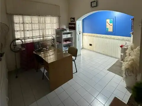 Depto Tipo Casa en Venta en Centro, USD 120.000