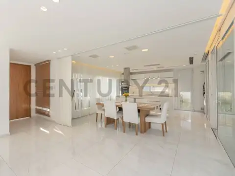 Casa en Alquiler en Lomas De City Bell, USD 2.500