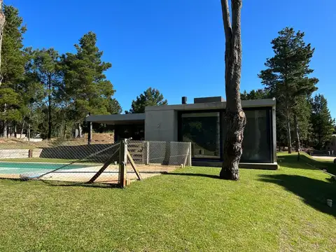 Casa en Venta en Costa Esmeralda barrio Deportivo 2