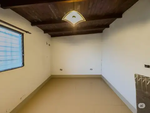 Casa 3 ambientes con 1 baño