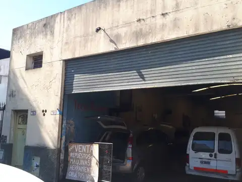 Irigoyen 900, Piso PB