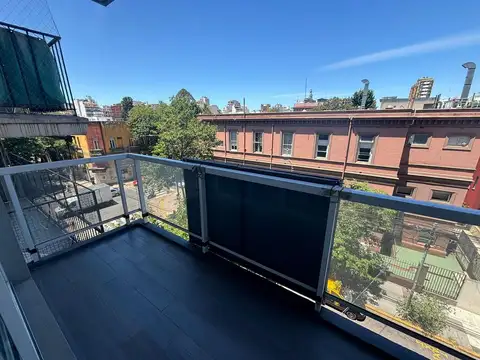 Teniente General Juan Domingo Perón 4100, Piso 4