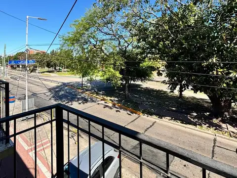 VENTA PH 3 AMBIENTES VILLA DOMINICO/WILDE