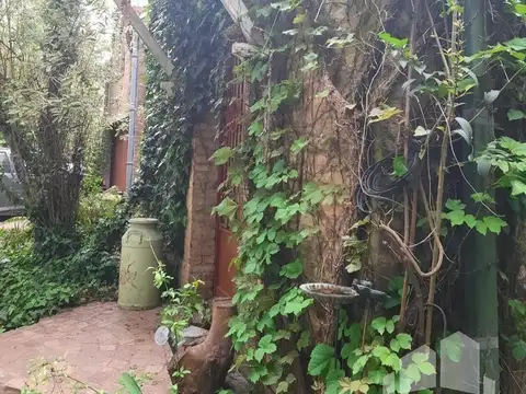 Casa en Venta en Villa Gobernador Udaondo, USD 260.000