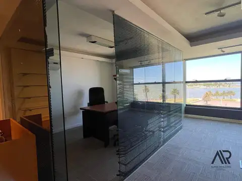 Venta oficina Rambla Parque Rodo