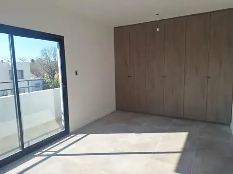 Departamento en Venta con 2 cocheras