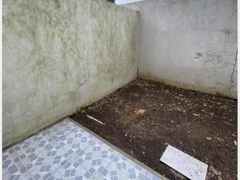 Depto Tipo Casa en Venta con 1 cocheras