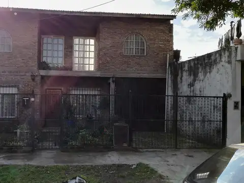 Calle B al 400