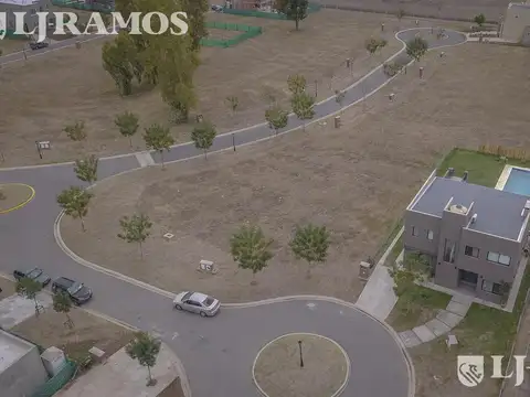 Terreno en  Barrio Cerrado Santo Tomás, Pilar