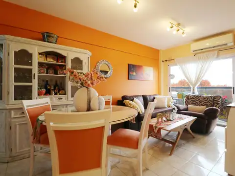 Venta dpto 3 Ambs c/Balcón y Cochera V. del Parque