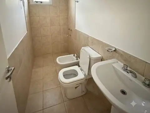 CASA 2 DORMITORIOS BARRIO NATANIA 65. RIVADAVIA