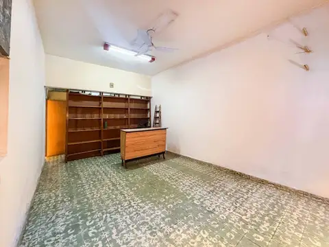 VENTA CASA 5 DORM + LOCAL BARRIO LOS PARAISOS