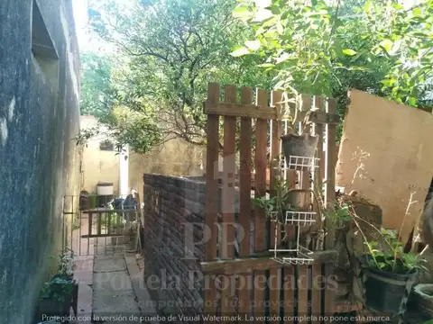 Casa 3 ambientes con 1 baño