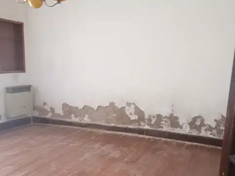 VENTA DE CASANO ANTIGUA EN EL CENTRO DE LA CIUDAD DE CARMEN DE ARECO