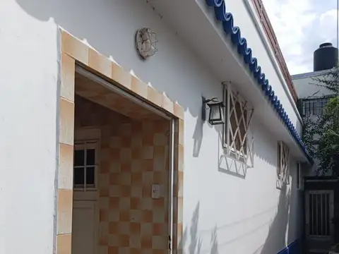 GOBERNADOR VERA 3300