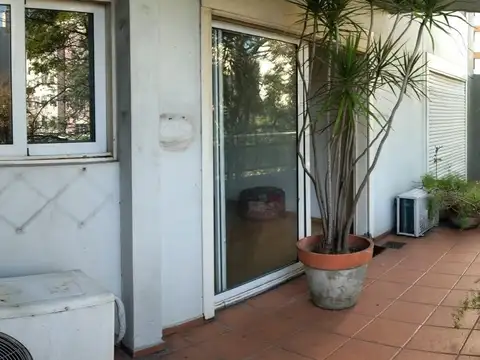 Cabildo 3300, Piso 1