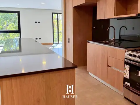 Departamento en Venta con 1 cocheras