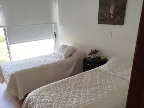 Casa en Alquiler de 3 dormitorios