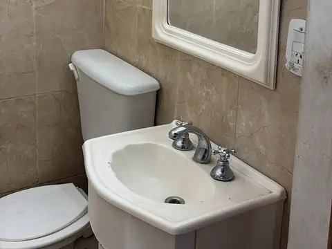 Depto Tipo Casa en Alquiler en Centro  - Campana, $ 450.000