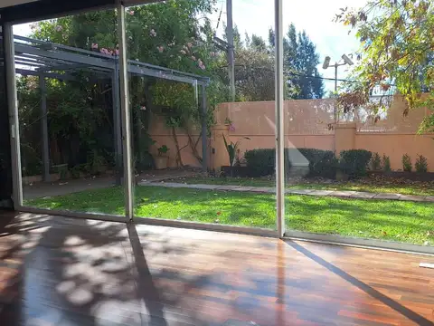 Casa en Alquiler 1 año