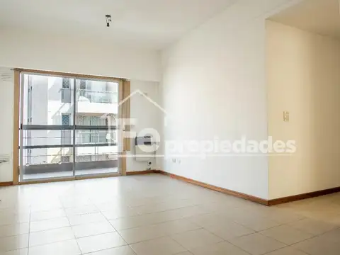 Mario Bravo 400, Piso 5